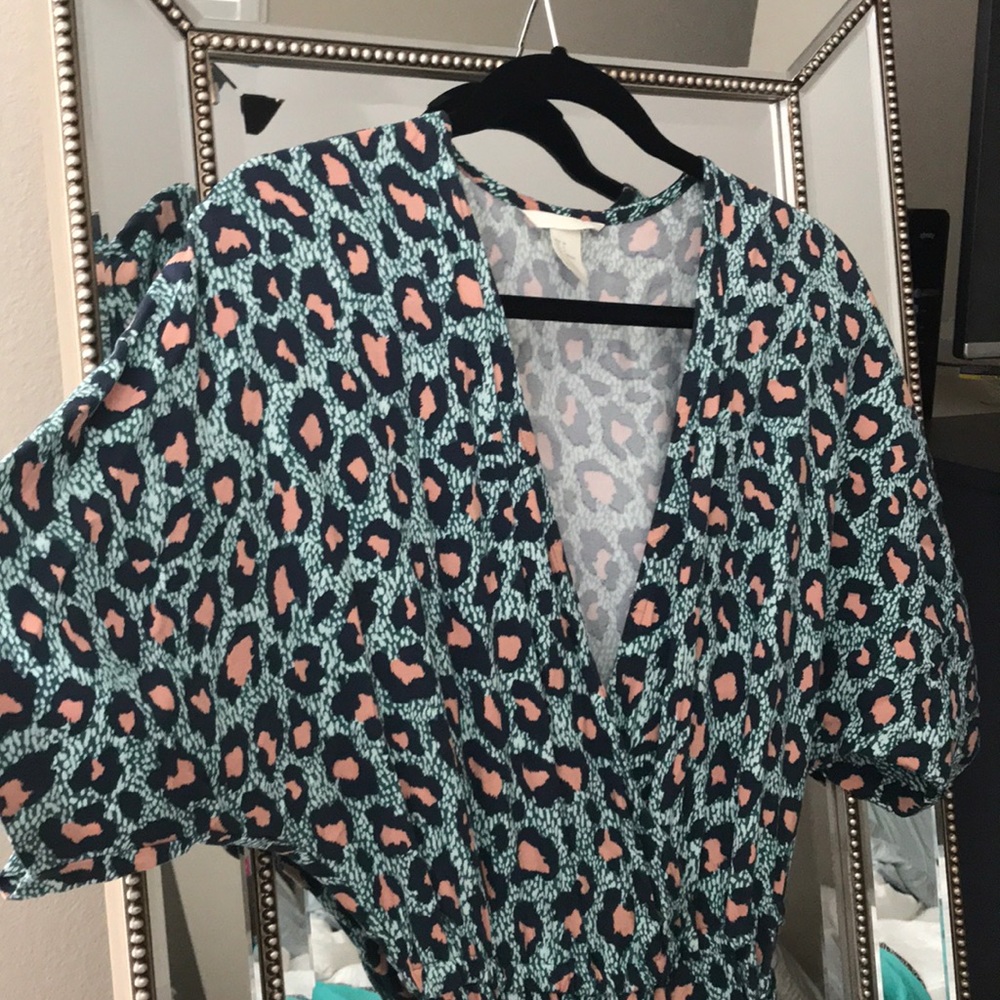 1 of my favs! Multi colored leopard print jumper!